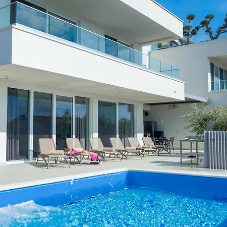 Apartmán Pool Maja & Petra Makarská